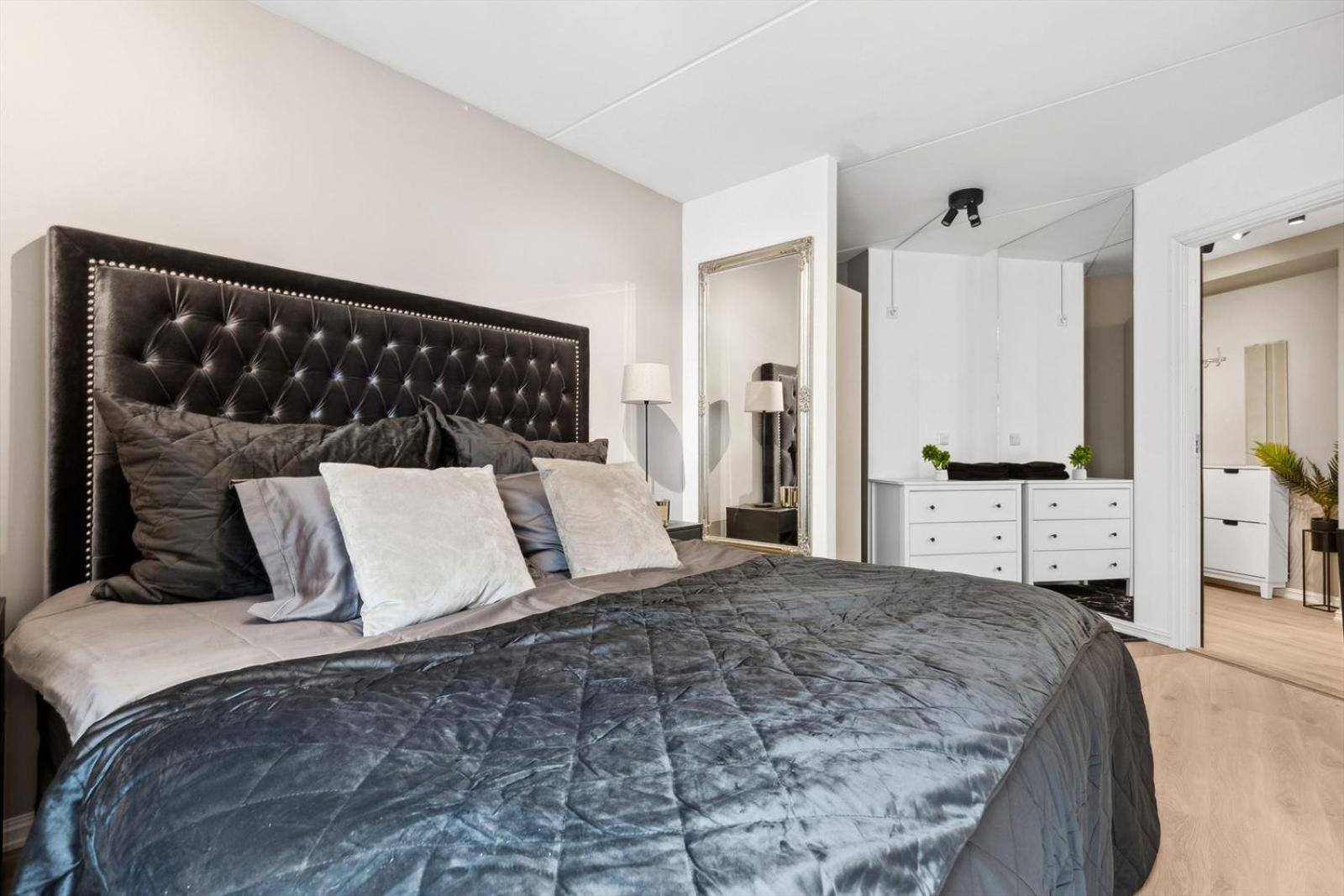 Habitación en casa particular Luxurious Modern In - Eur 4k Expensive Bed And 82